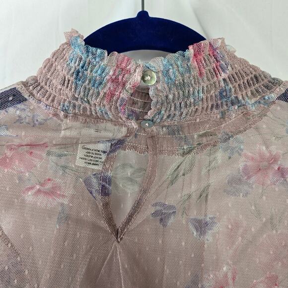 L.I.F.E Love is for Eternity Pink Floral Sheer Puff Sleeve Blouse Top Medium - Picture 8 of 9